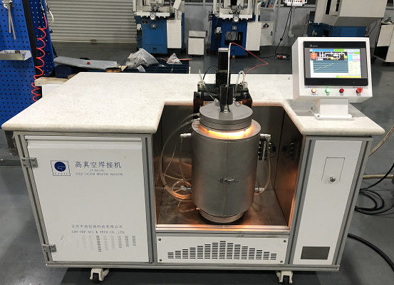 18pcs Halogen Tube Vacuum Brazing Machine Con Temperatura Max 950.C
