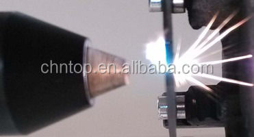 Advanced CNC Fiber Laser Cutter con modulo laser a fibra QCW800 e speciale testa di taglio per materiali super duri personalizzati